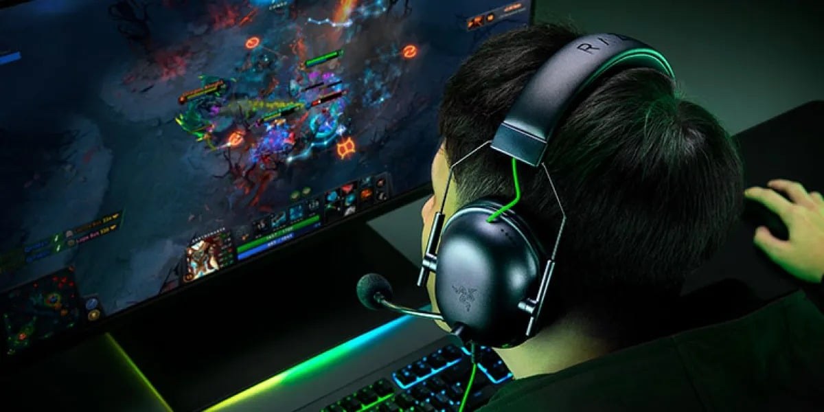 Tai nghe Razer BlackShark V2 X được trang bị cổng kết nối 3.5mm, cho phép tương thích với nhiều thiết bị